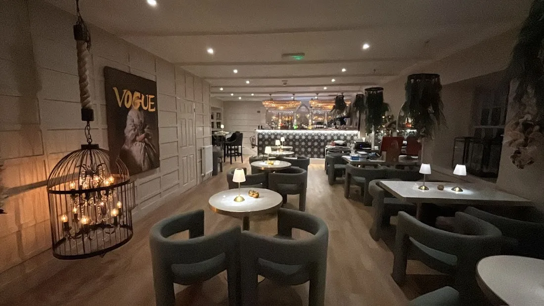 The Wee White Playhouse